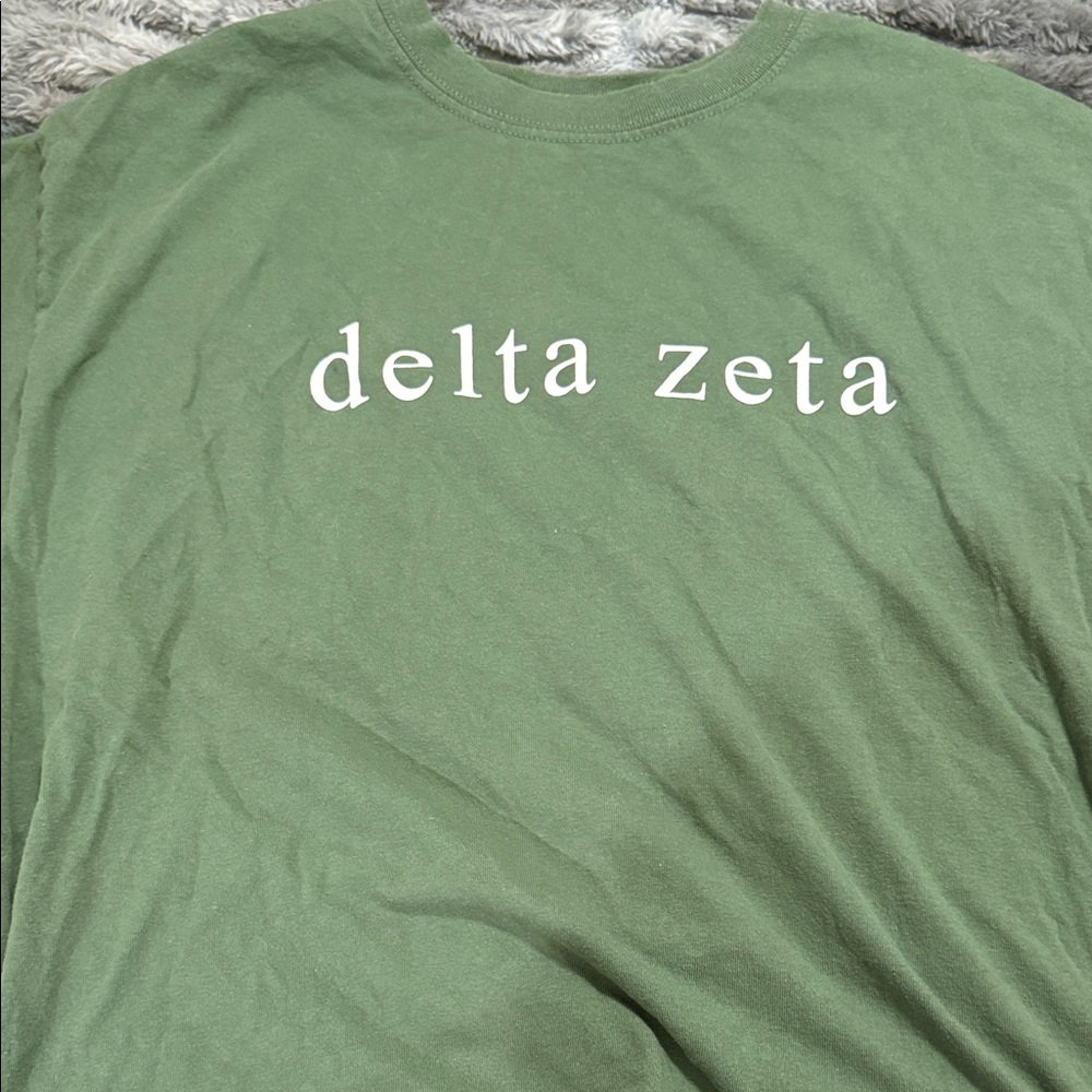 Gildan Green Short Sleeve Tee